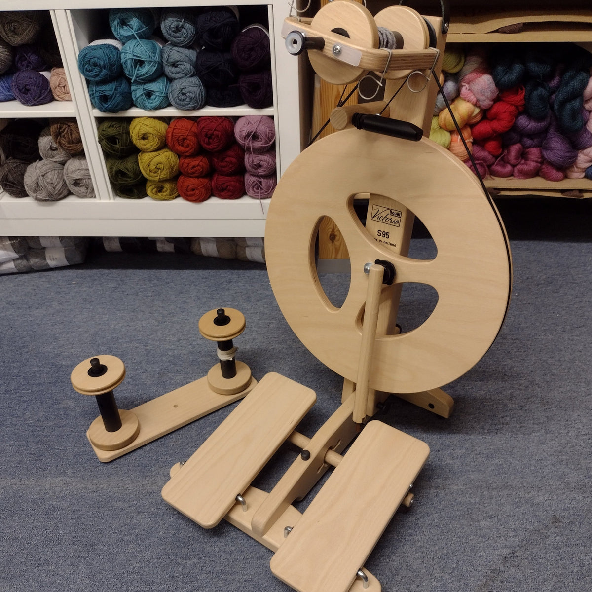 Louet Victoria S95 Spinning Wheel