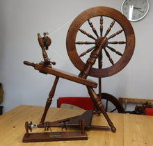 Load image into Gallery viewer, Ashford Elizabeth Spinning Wheel - Dark - Pre-Loved