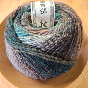 Noro - Dragon Egg - Viola / Ito