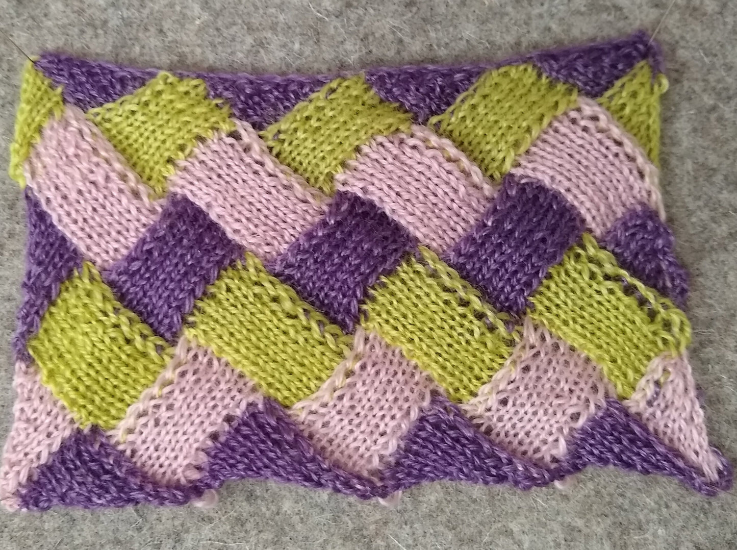 'Puzzle' Blanket Kit - HeartSpun Yarn